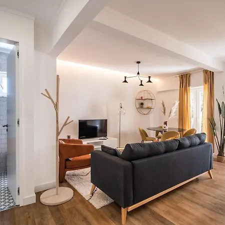 Akicity Campolide Targa Apartament